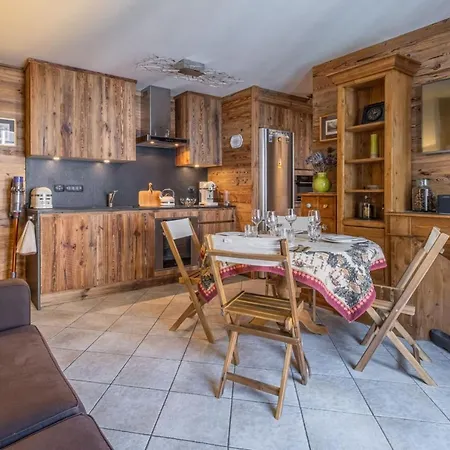 39m Savoyard Style In The Heart Of Apartament Chamonix