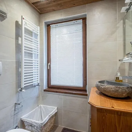 Apartament 39m Savoyard Style In The Heart Of Chamonix